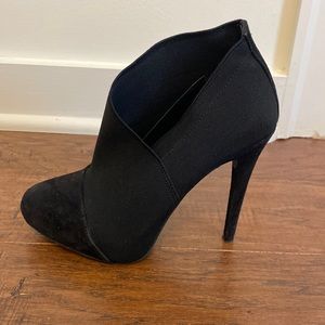 Jessica Simpson - high heel pumps/booties - black - size 7